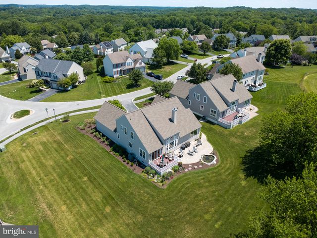 115 TURNBERRY DR, Avondale, PA 19311