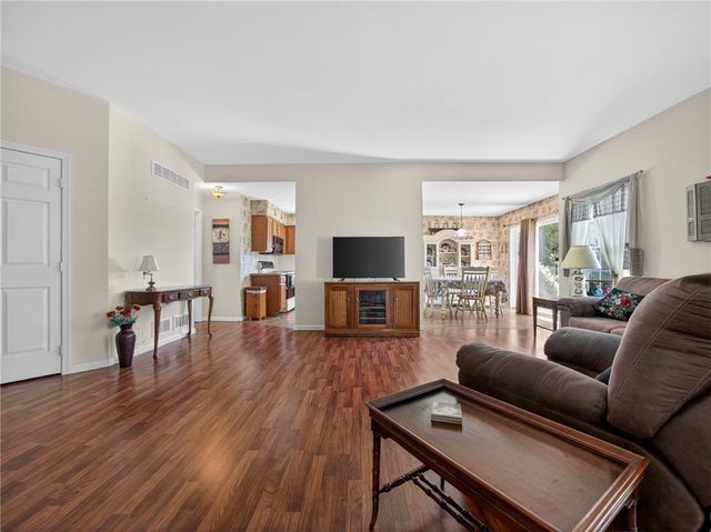 145 Vista Drive, Forks Twp, PA 18040