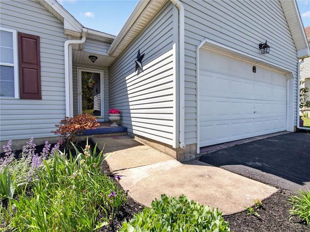 145 Vista Drive, Forks Twp, PA 18040