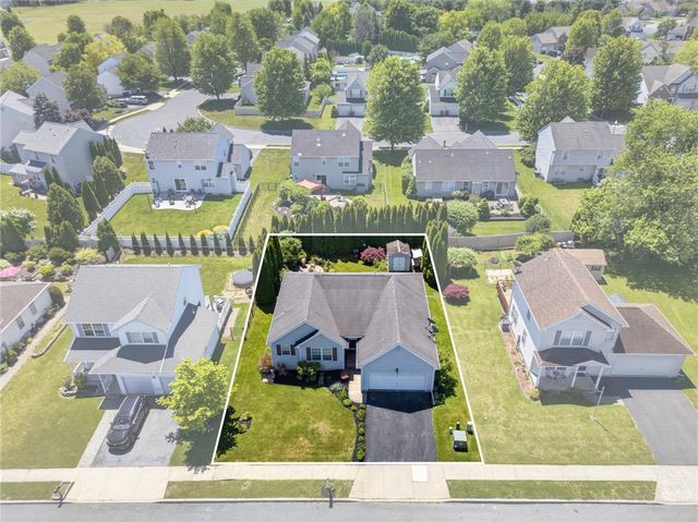 145 Vista Drive, Forks Twp, PA 18040