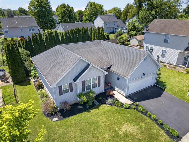 145 Vista Drive, Forks Twp, PA 18040