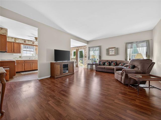 145 Vista Drive, Forks Twp, PA 18040