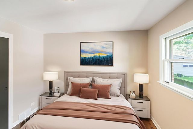 14214 Minerva Avenue, Dolton, IL 60419