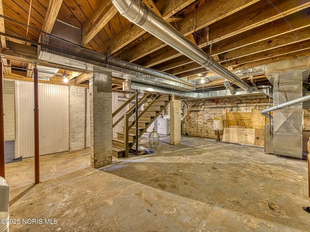 1819 Shenandoah Road, Toledo, OH 43607