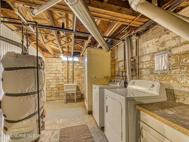 1819 Shenandoah Road, Toledo, OH 43607