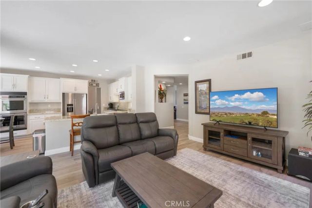 76 Hillrise, Rancho Santa Margarita, CA 92679