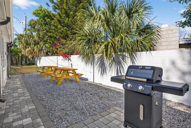 9370 83RD STREET, Seminole, FL 33777
