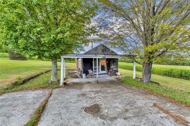 146 Fred Williams Road, Laurens, NY 13796