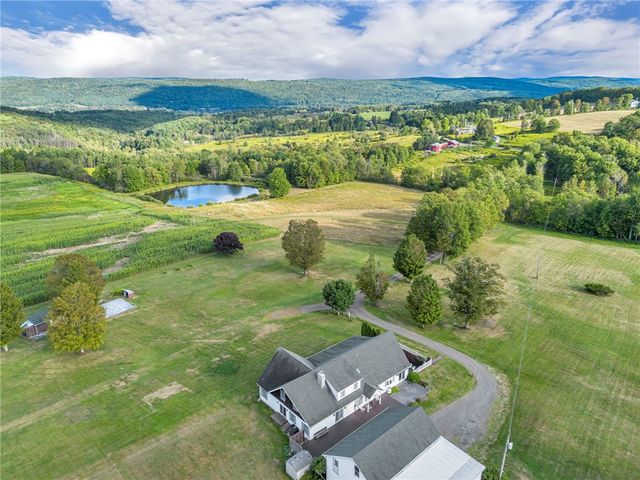 146 Fred Williams Road, Laurens, NY 13796