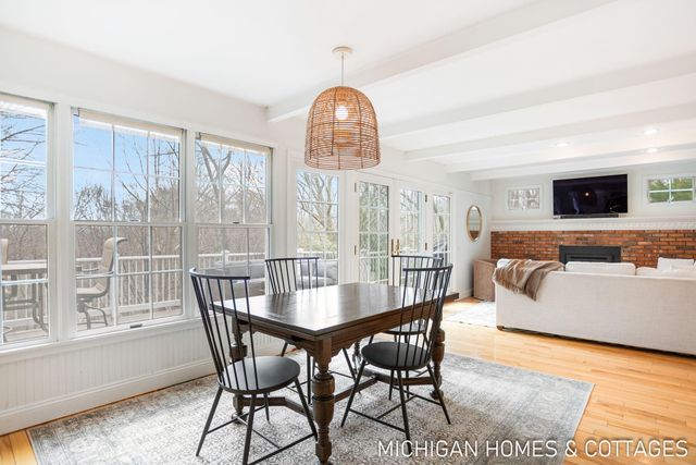 136 Crescent Drive, Grand Haven City, MI 49417