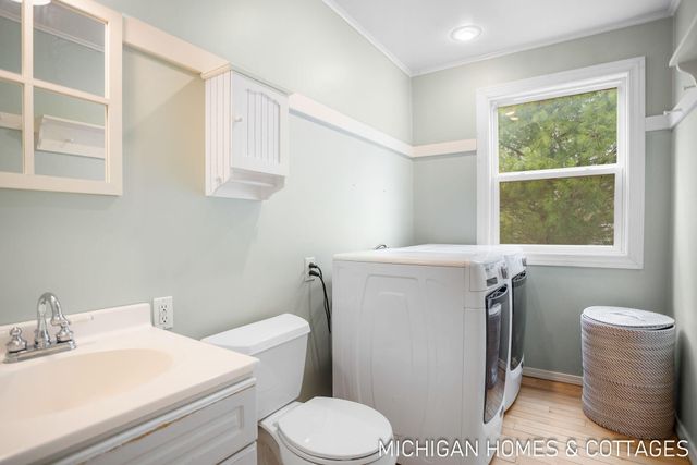 136 Crescent Drive, Grand Haven City, MI 49417