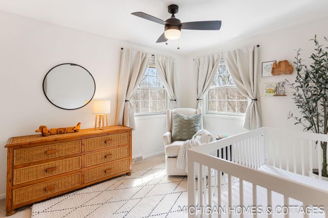 136 Crescent Drive, Grand Haven City, MI 49417