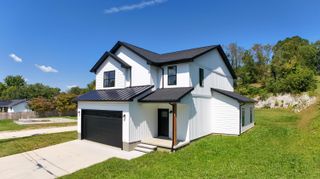 512 Moore Road, Williamsburg, KY 40769