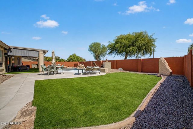 8729 W TONOPAH Drive, Peoria, AZ 85382