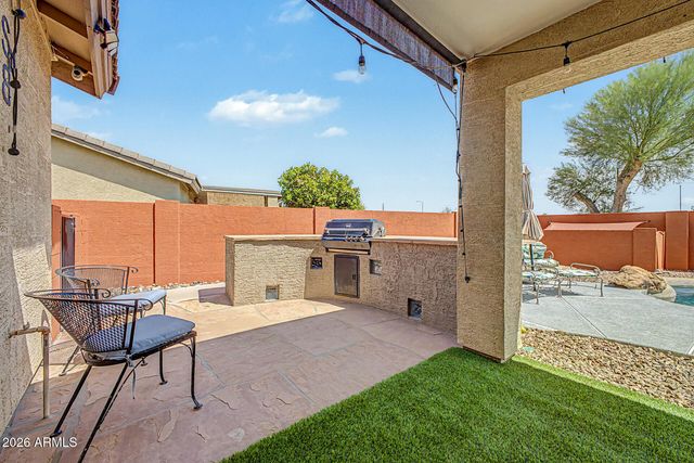 8729 W TONOPAH Drive, Peoria, AZ 85382