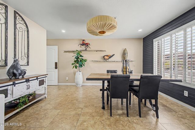 8729 W TONOPAH Drive, Peoria, AZ 85382