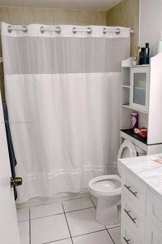 13820 SW 112th St 204, Miami, FL 33186