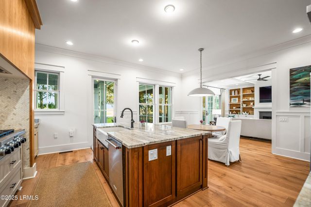 660 Distant Island Drive, Beaufort, SC 29907