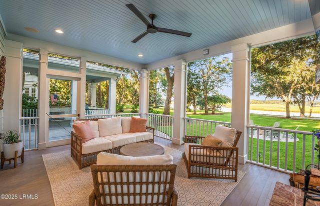 660 Distant Island Drive, Beaufort, SC 29907