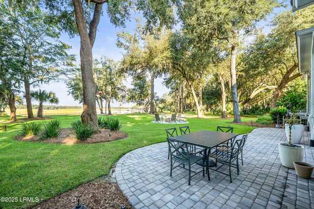660 Distant Island Drive, Beaufort, SC 29907