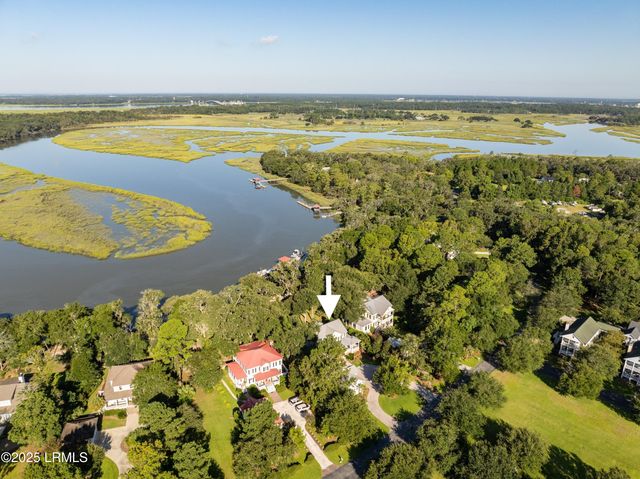 660 Distant Island Drive, Beaufort, SC 29907