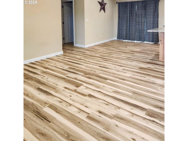 5135 GRANGE Rd, Roseburg, OR 97471
