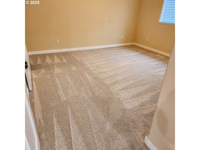 5135 GRANGE Rd, Roseburg, OR 97471
