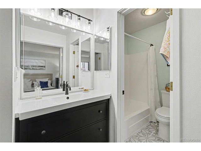 6305 W 6th Ave D3, Lakewood, CO 80214