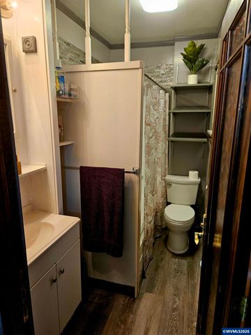 365 Hood St NE, Salem, OR 97301