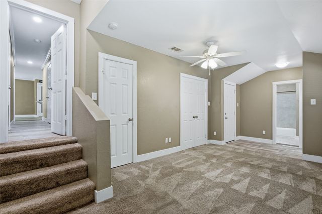 2121 W Bond Street, Denison, TX 75020