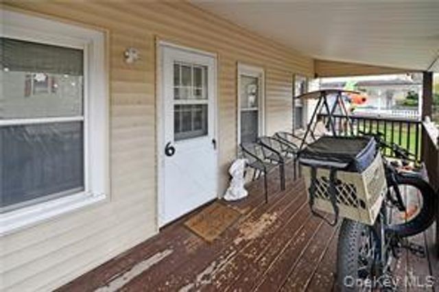 6 Broadhead Street, Ellenville, NY 12428