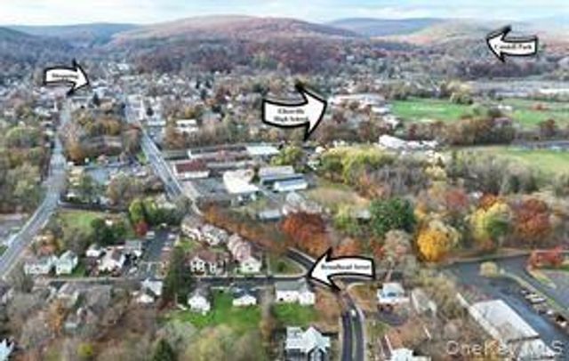 6 Broadhead Street, Ellenville, NY 12428