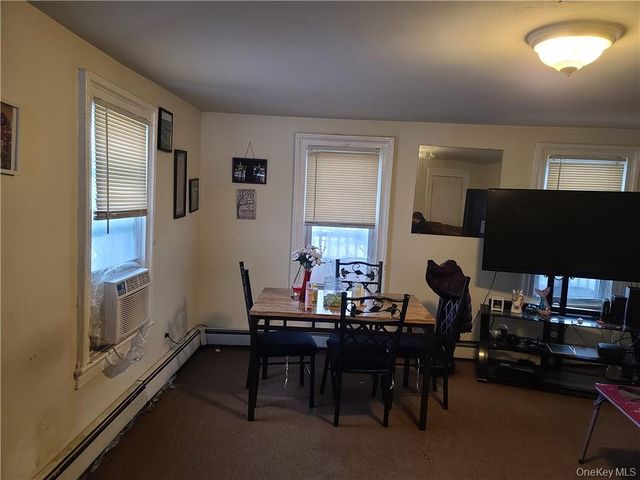 6 Broadhead Street, Ellenville, NY 12428