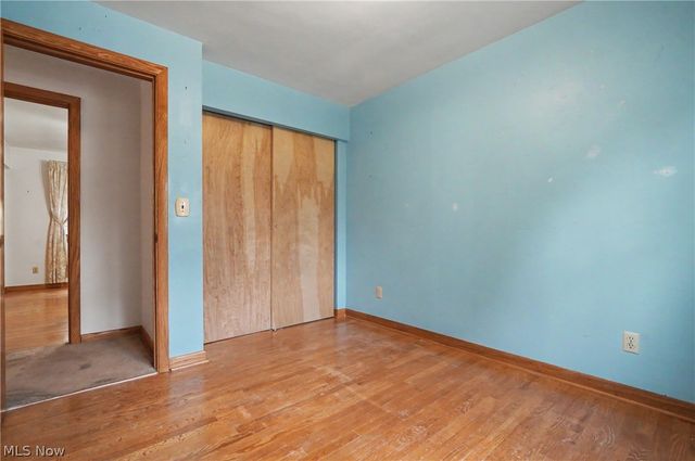 7436 Sugartree Drive, Youngstown, OH 44512