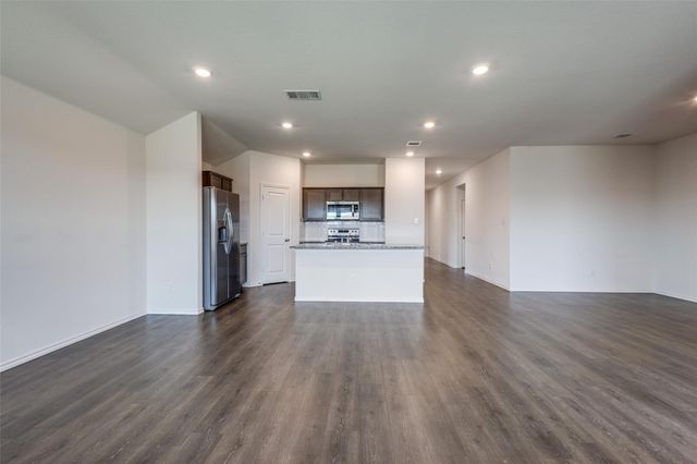 808 Saddle Horn Way, Royse City, TX 75189