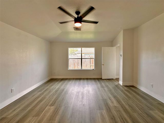 8202 Radial Court, Rosharon, TX 77583