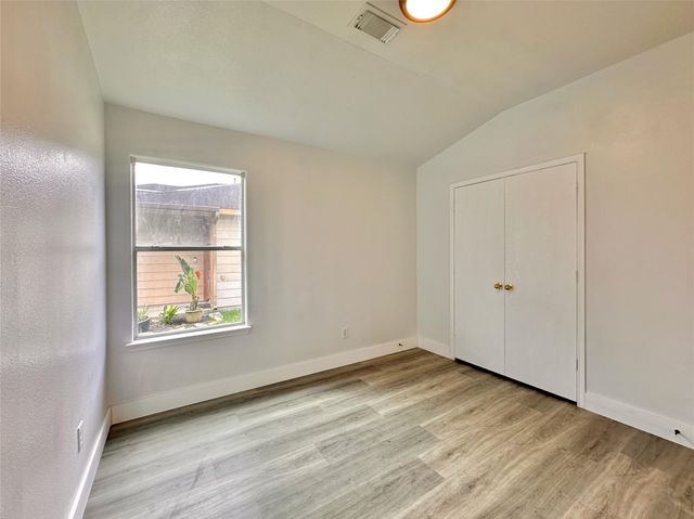 8202 Radial Court, Rosharon, TX 77583