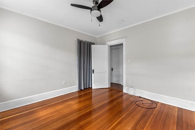 2085 Centre Street 3, Boston, MA 02132