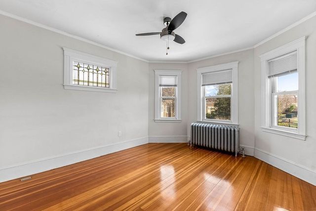 2085 Centre Street 3, Boston, MA 02132