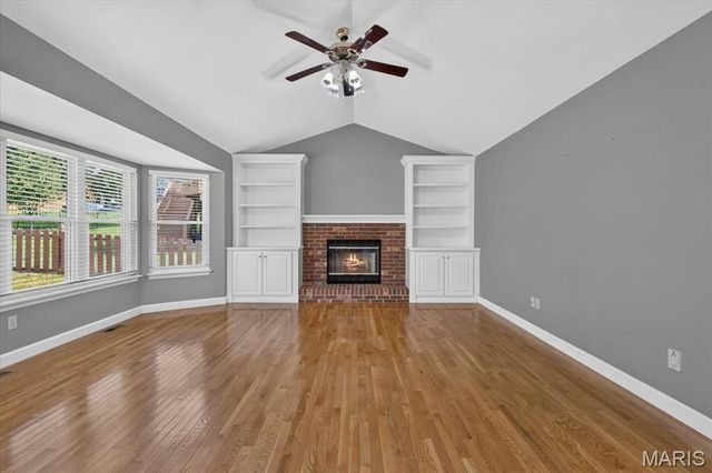 654 Summer Top Circle, Fenton, MO 63026