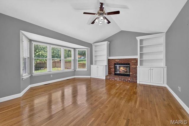 654 Summer Top Circle, Fenton, MO 63026