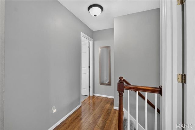 654 Summer Top Circle, Fenton, MO 63026