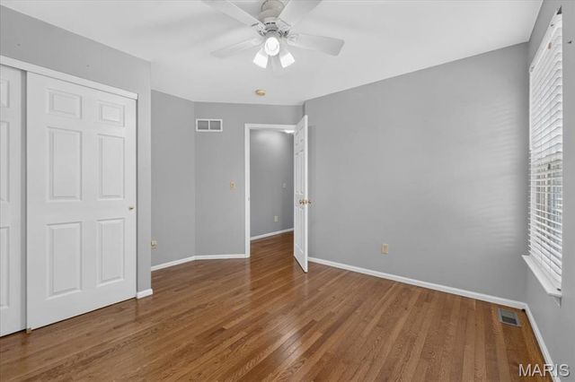 654 Summer Top Circle, Fenton, MO 63026