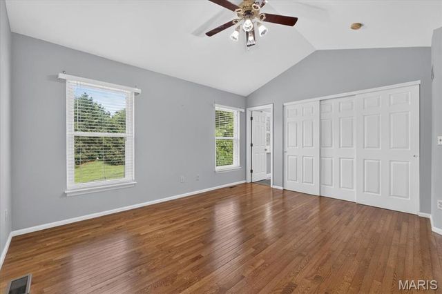 654 Summer Top Circle, Fenton, MO 63026