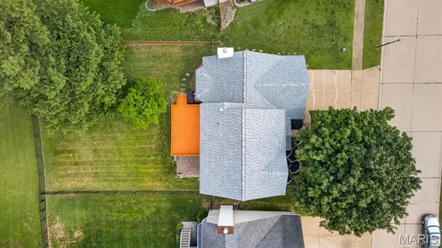 654 Summer Top Circle, Fenton, MO 63026