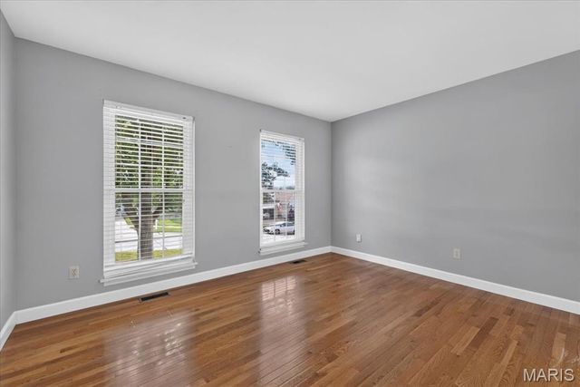 654 Summer Top Circle, Fenton, MO 63026