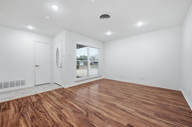 2313 N Ricketts Street, Sherman, TX 75092