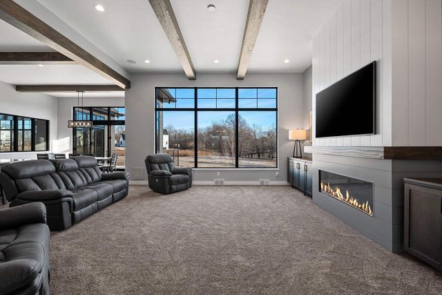 2011 LABYRINTH LANE, De Pere, WI 54115