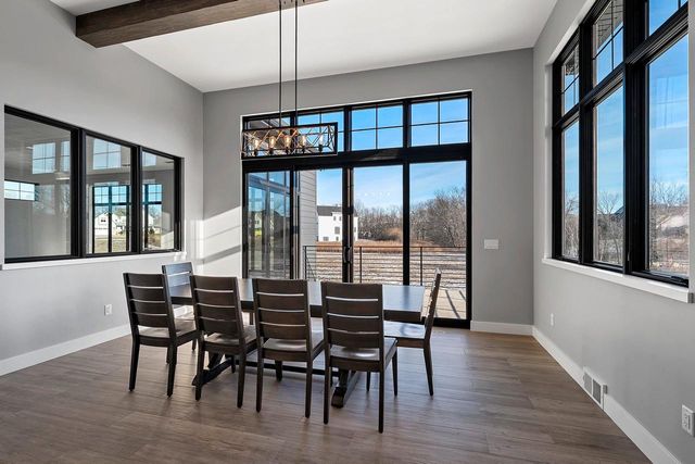 2011 LABYRINTH LANE, De Pere, WI 54115