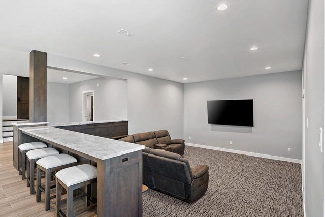 2011 LABYRINTH LANE, De Pere, WI 54115